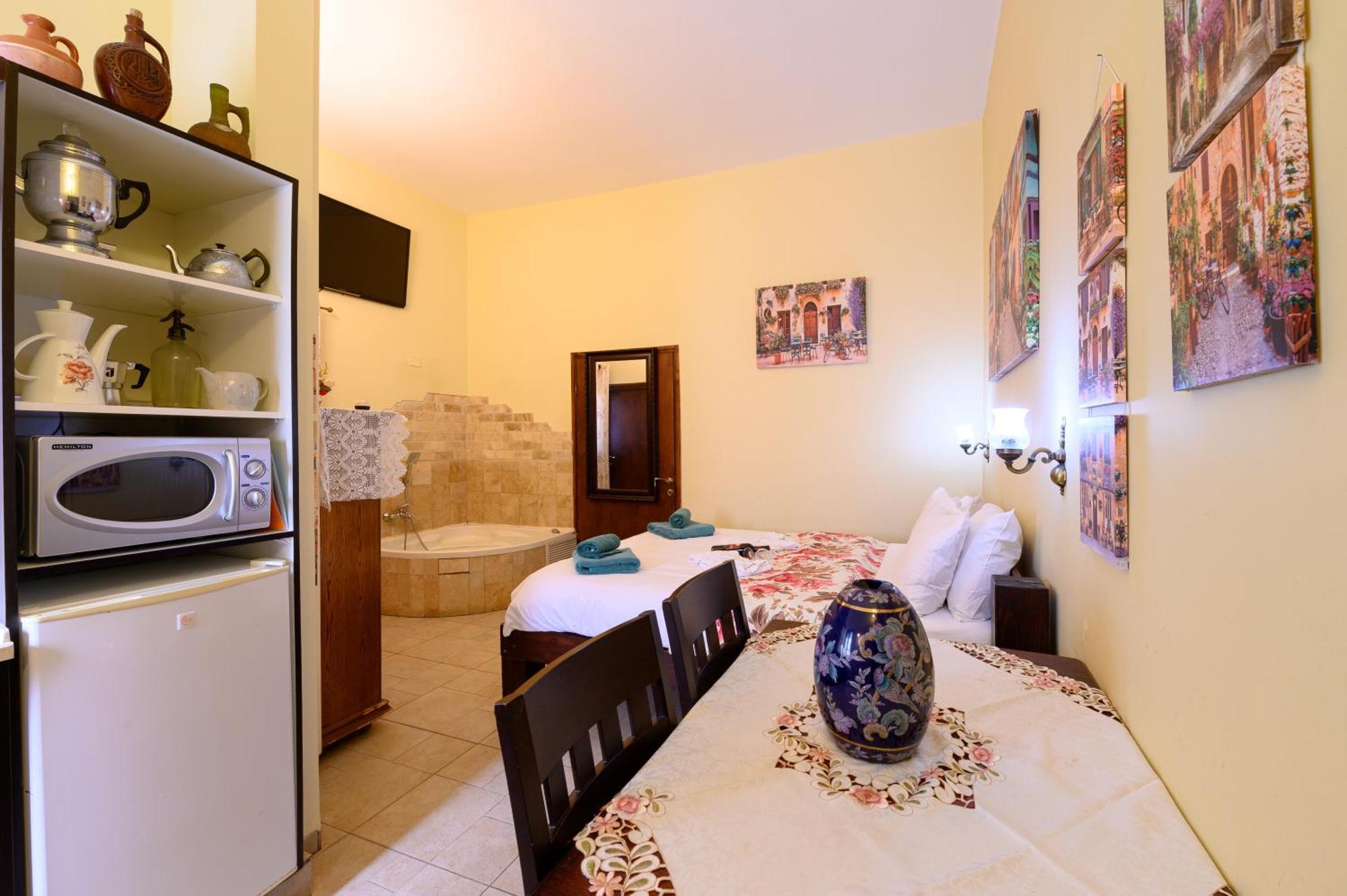 My Place In The Colony Zichron Ja’akow Zimmer foto